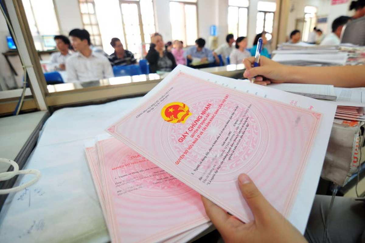Cầm Sổ Hồng Tư Nhân – Giải Pháp Tài Chính Nhanh Chóng và An Toàn