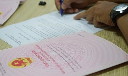 Dịch vụ cầm sổ đỏ tư nhân, thủ tục đơn giản, lãi suất từ 1.5%