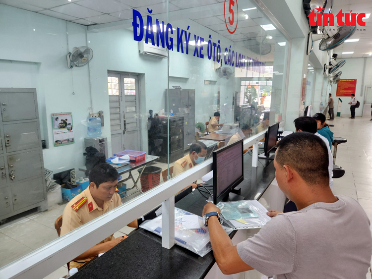 Hỗ Trợ Sang Tên Xe Ô Tô Trọn Gói Tại Tp.HCM