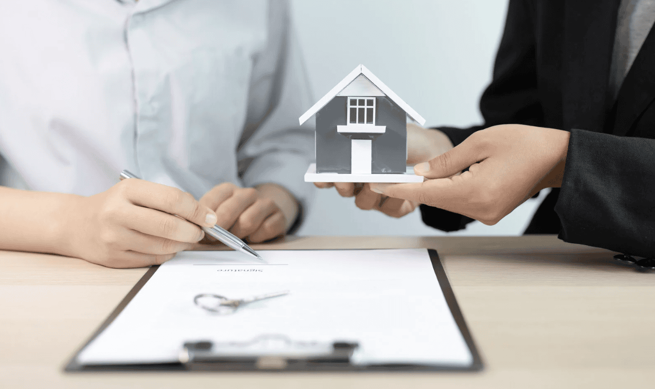 Vay Thế Chấp Nhà Đất, Sổ Đỏ, Sổ Hồng: Giải Pháp Tài Chính Linh Hoạt